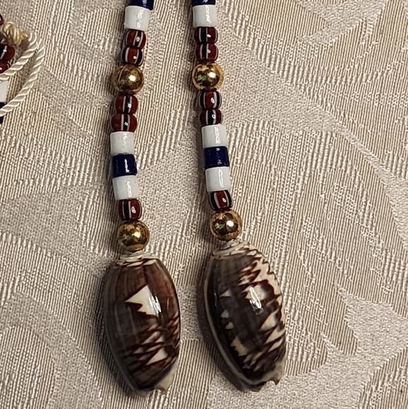 Vintage 1980s Tribal Bolo Necklace Shell Tips Antler Slide Beaded Southwestern - Picture 10 of 11